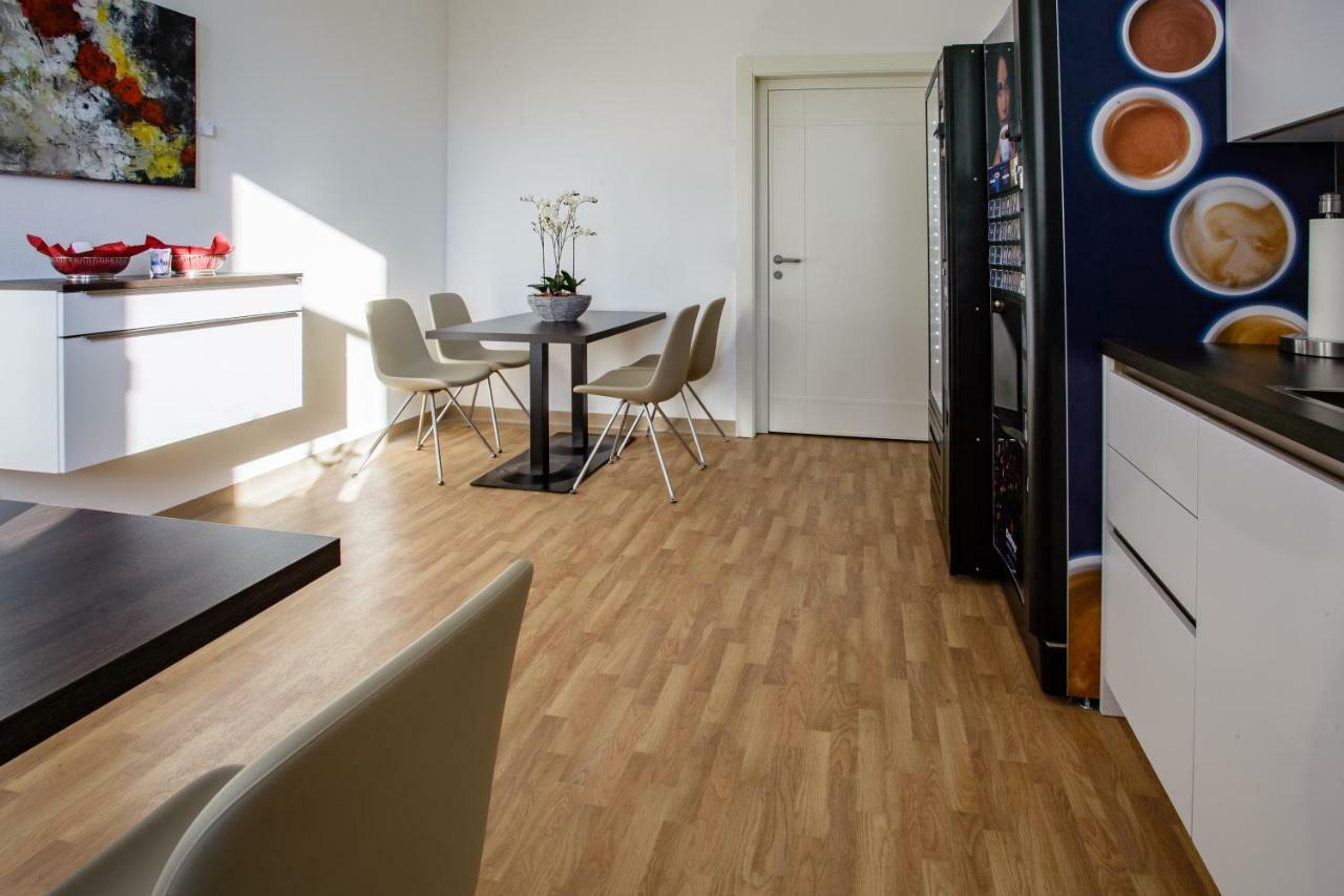 Health Vital Comfort Guestrooms Wels Dış mekan fotoğraf